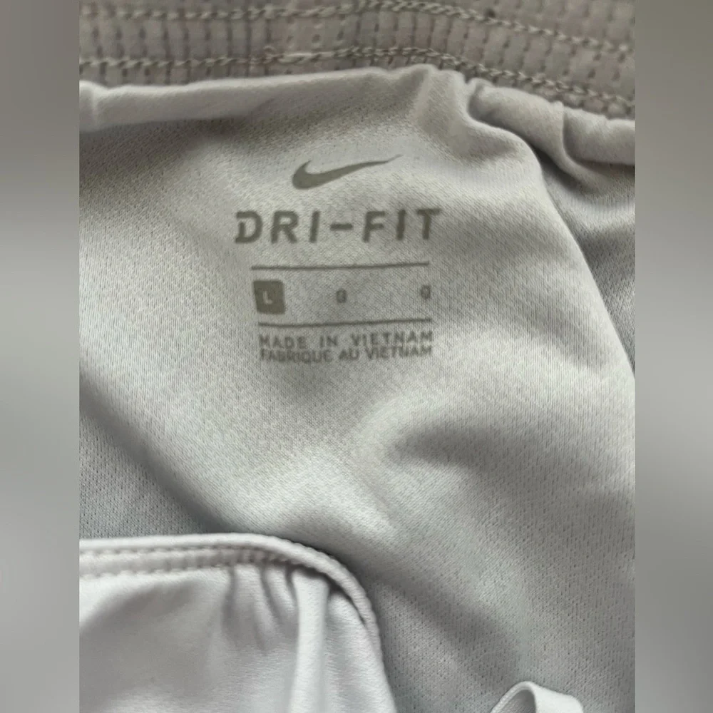 Nike Dri-Fit Charcoal Gray Running Shorts Athletic Gym Workout Lined 3” Sz L - Picture 4 of 7